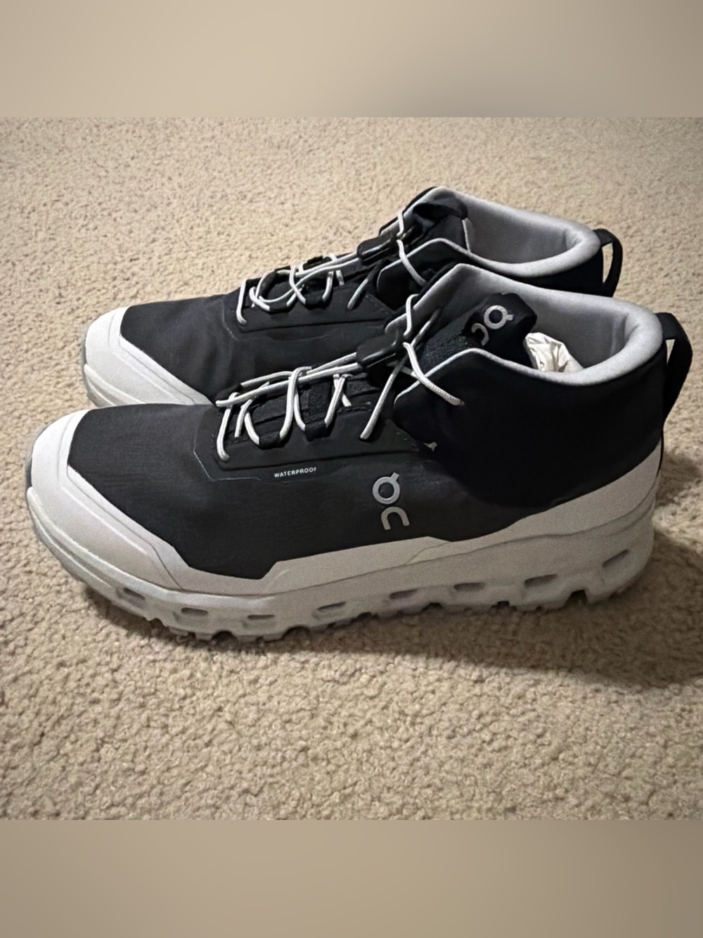 On Cloud Women’s Size 8 Cloudhero Mid Waterproof Shoes Sneakers Youth 6.5 NEW